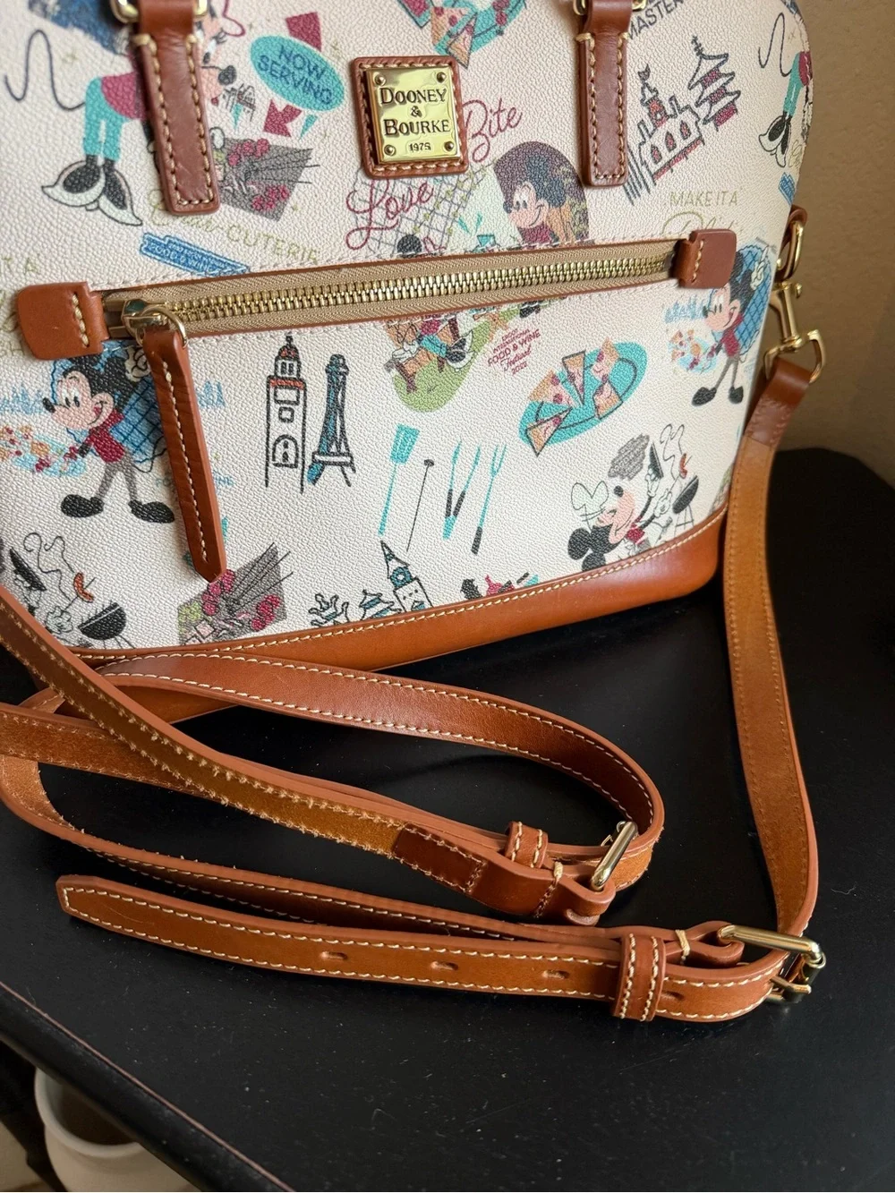 2022 Disney Dooney & Bourke Epcot Food & Wine Festival Satchel Bag Purse Strap